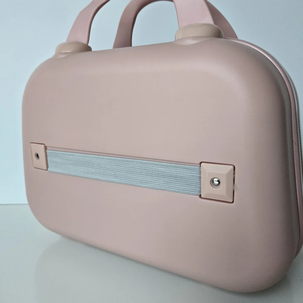 NWOT Living & Home Pink Portable HardShell Handheld Cosmetic Travel Trolley Case